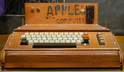 Introducing Apple I, The First «pre-Mac» Device Developed By The Apple Inc. Introducing Apple I, The First «pre-Mac» Device Developed By The Apple Inc.