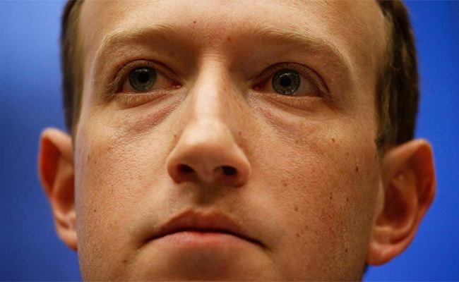Facebook CEO Mark Zuckerberg wants to unify his messaging platforms by 2020. Facebook CEO Mark Zuckerberg wants to unify his messaging platforms by 2020.