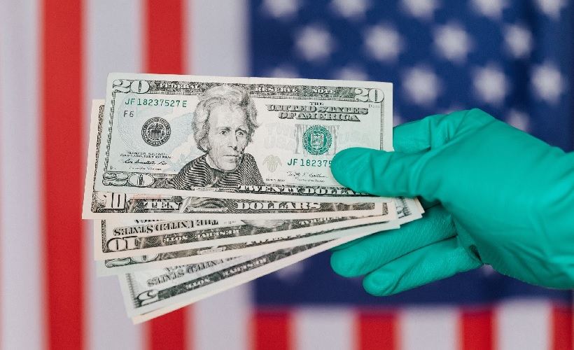 Protecting your money and privacy from unwanted cyber-attention Protecting your money and privacy from unwanted cyber-attention